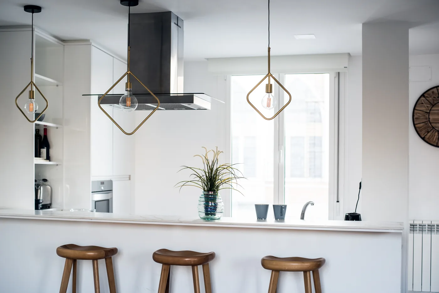 Cuisine sur mesure réalisée par Renova Swiss