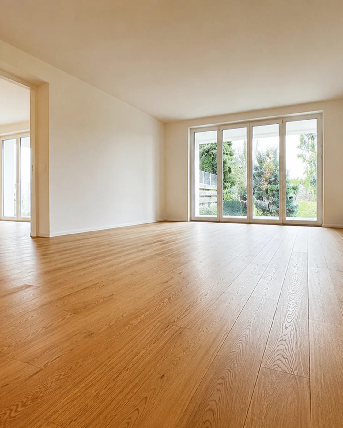 Pièce livrée avec parquet neuf et murs repeints